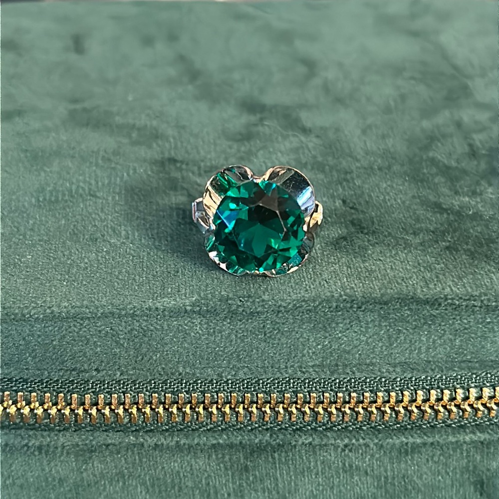 925 ring with blue green cz or gemstone size 4.75 floral setting